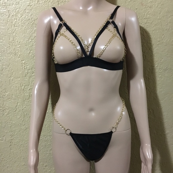 Rave chain outfit - Picture 3 of 3